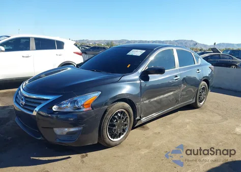 2015 Nissan Altima 2.5 S из США, поврежденный, VIN 1N4AL3AP2FC484095